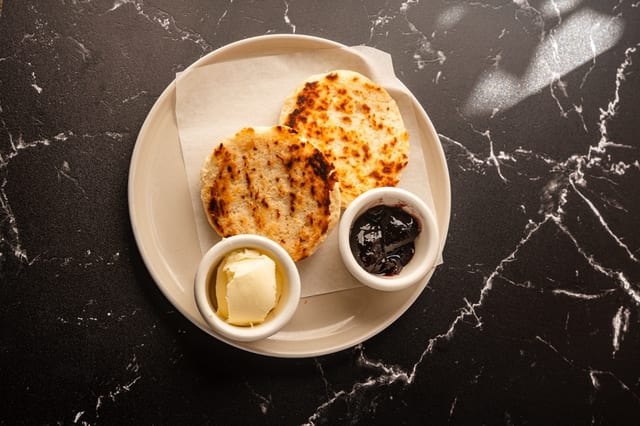Biscuit n Jam.